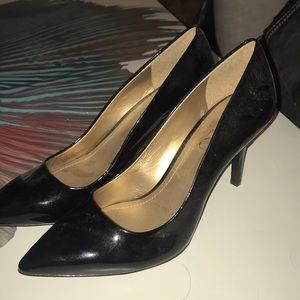 BCBG HEELS